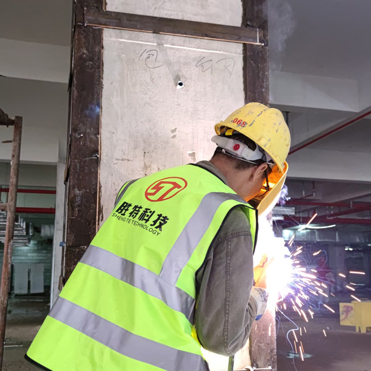 醫(yī)院抗震加固包鋼工藝